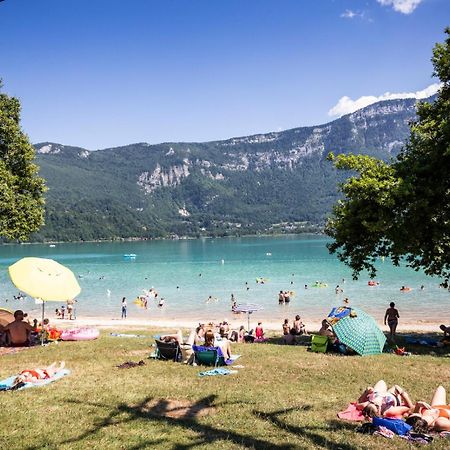 Huttopia Lac D'Aiguebelette Saint-Alban-de-Montbel 外观 照片