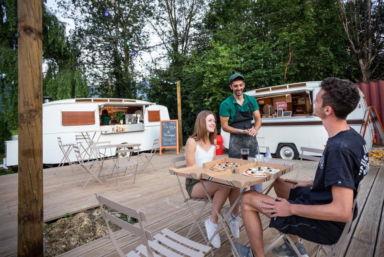 Huttopia Lac D'Aiguebelette Saint-Alban-de-Montbel 外观 照片