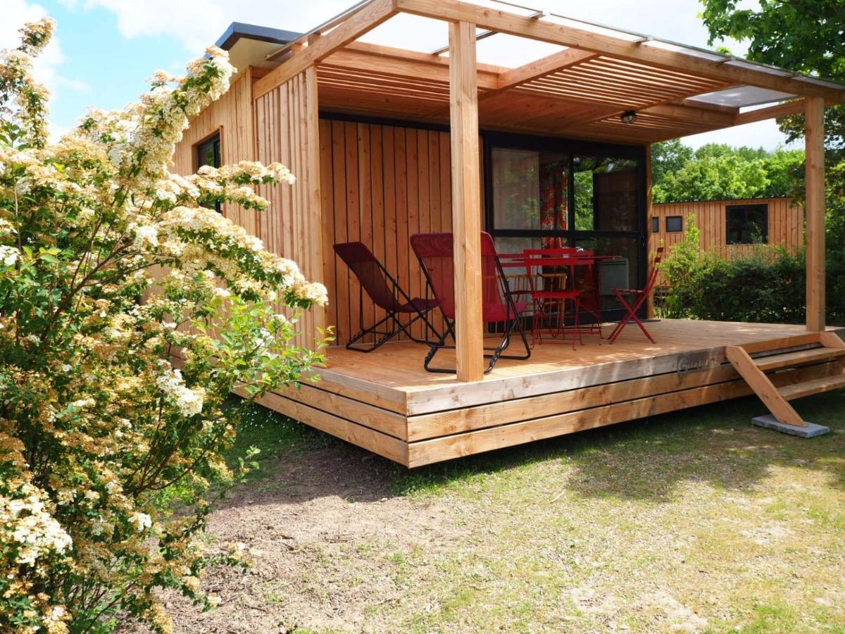 Huttopia Lac D'Aiguebelette Saint-Alban-de-Montbel 外观 照片